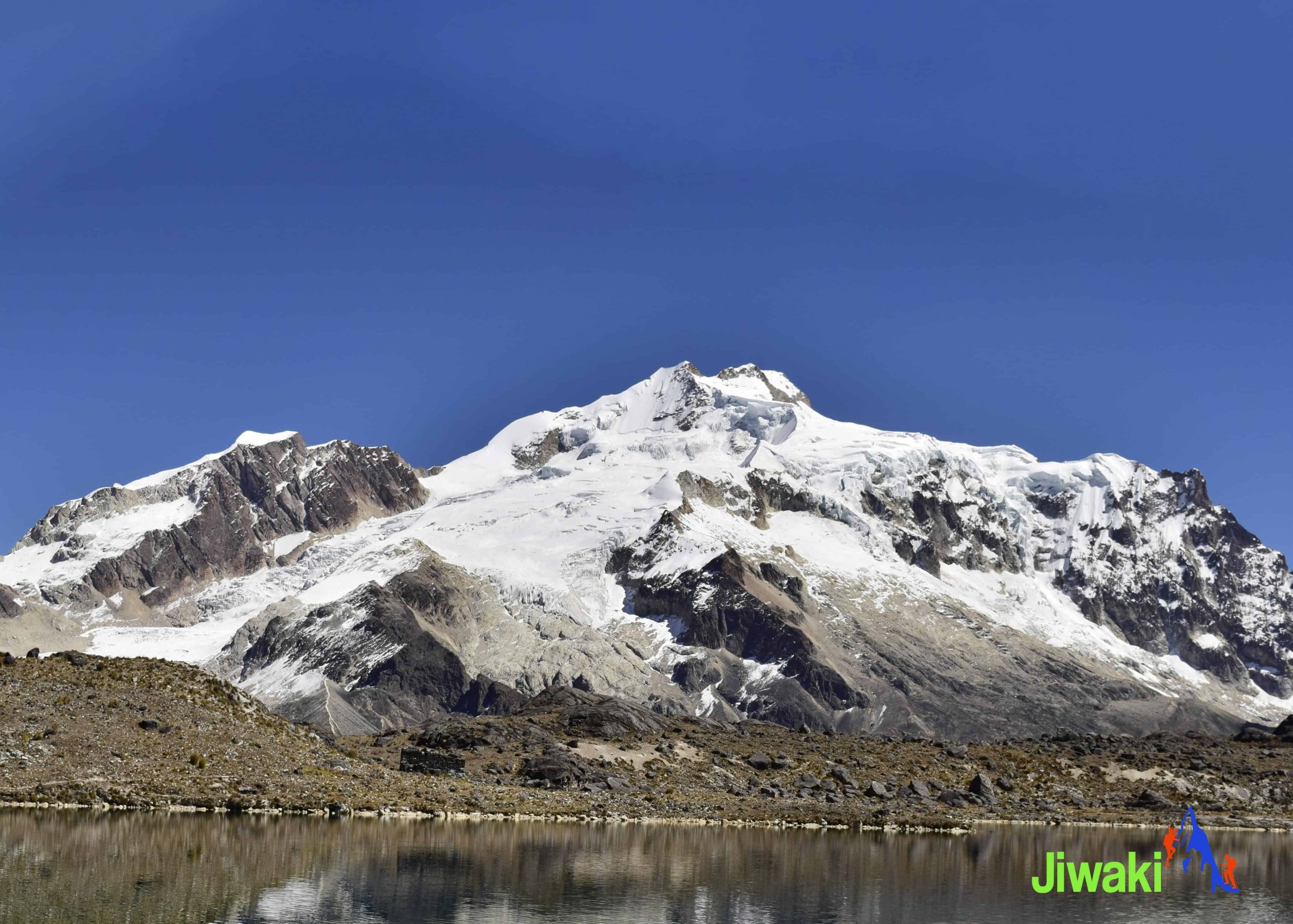 Climb Huayna Potosi 6088m. bolivia