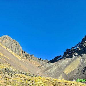 TREKKING IN BOLIVIA (5)
